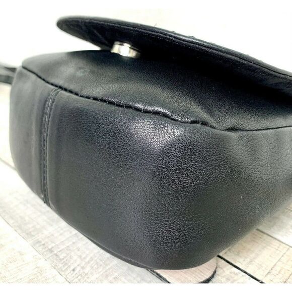 Eddie Bauer BLACK GENUINE LEATHER TASSELS FLAP MINI SHOULDER BAG CROSSBODY PURSE - Picture 8 of 11